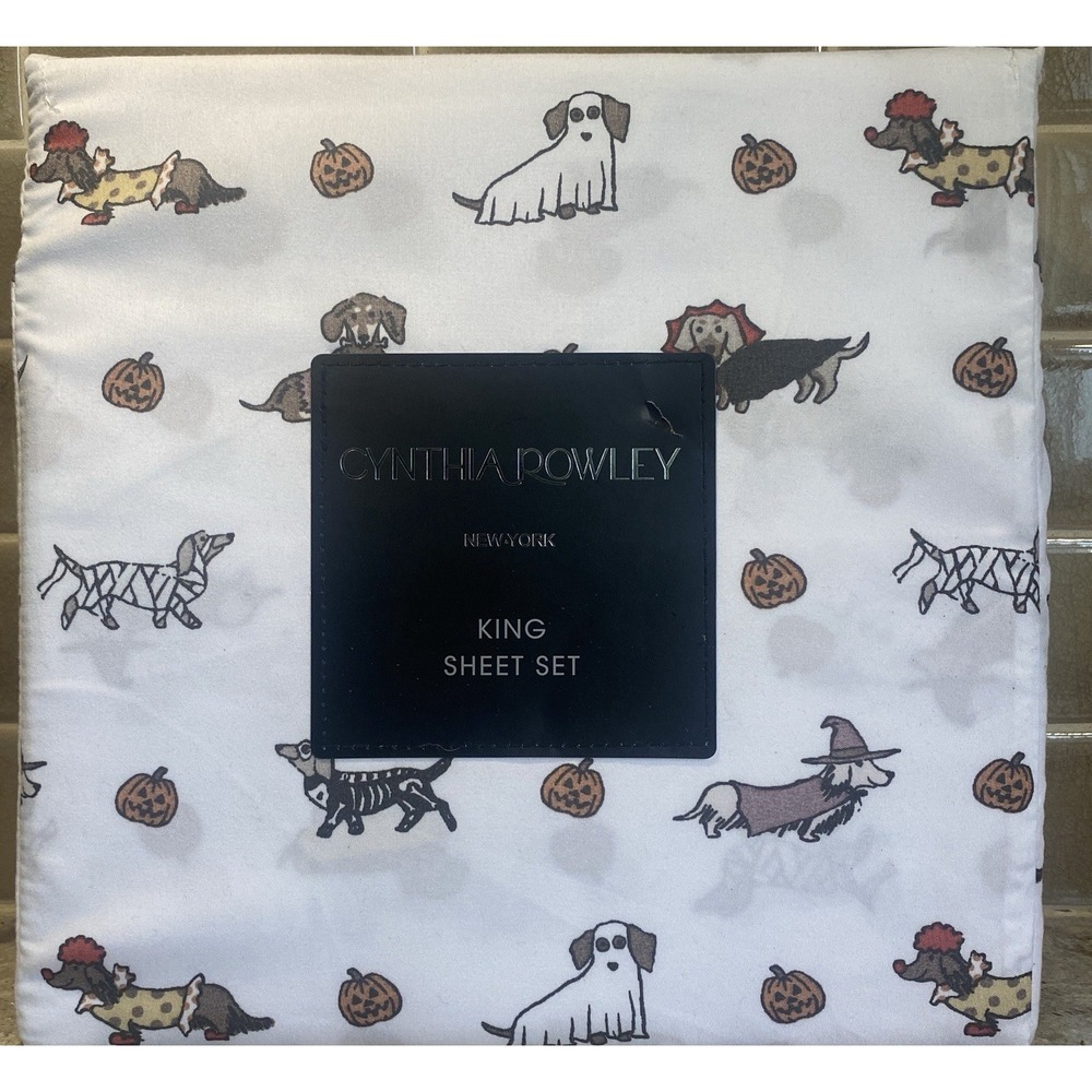 NEW Cynthia Rowley Halloween Sheet Set, KING, Dachshunds Weiner Dogs in Costumes